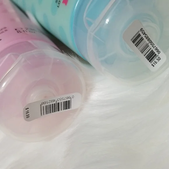 SOLD-2 PINK Victoria's Secret Lotion Bundle-NEW - Picture 5 of 5